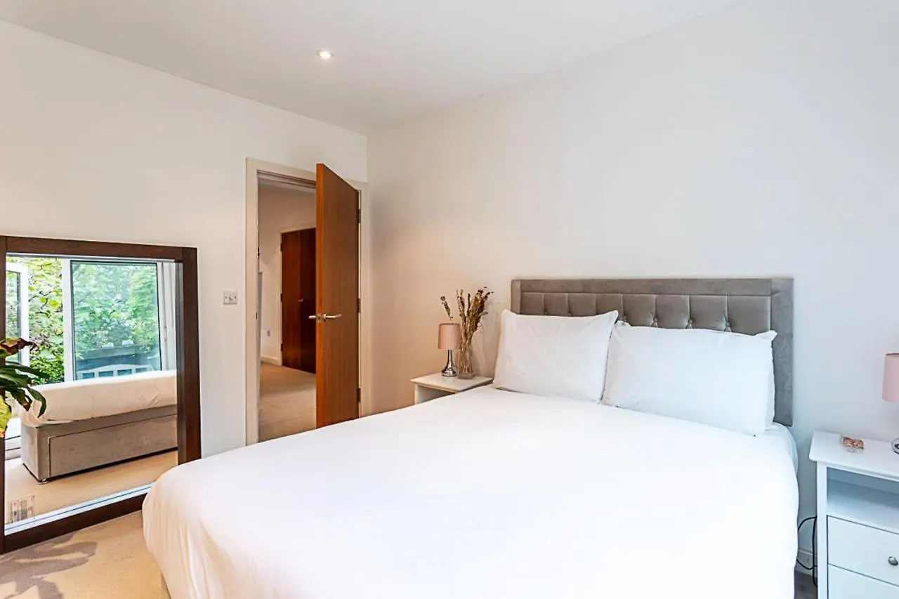 3 Bed Luxury Penthouse In Shoreditch London Apartment