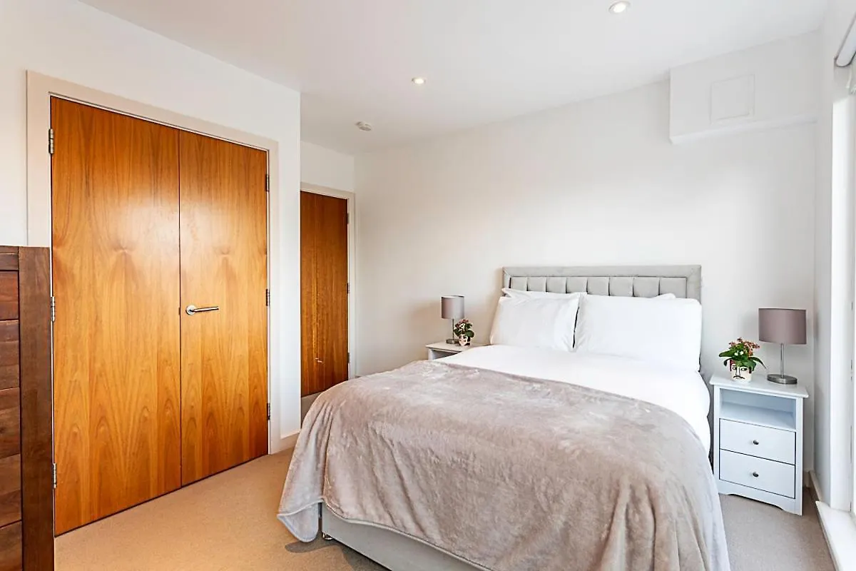 3 Bed Luxury Penthouse In Shoreditch London United Kingdom