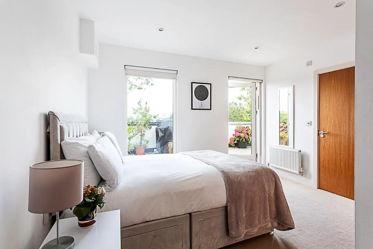 Apartment 3 Bed Luxury Penthouse In Shoreditch London United Kingdom